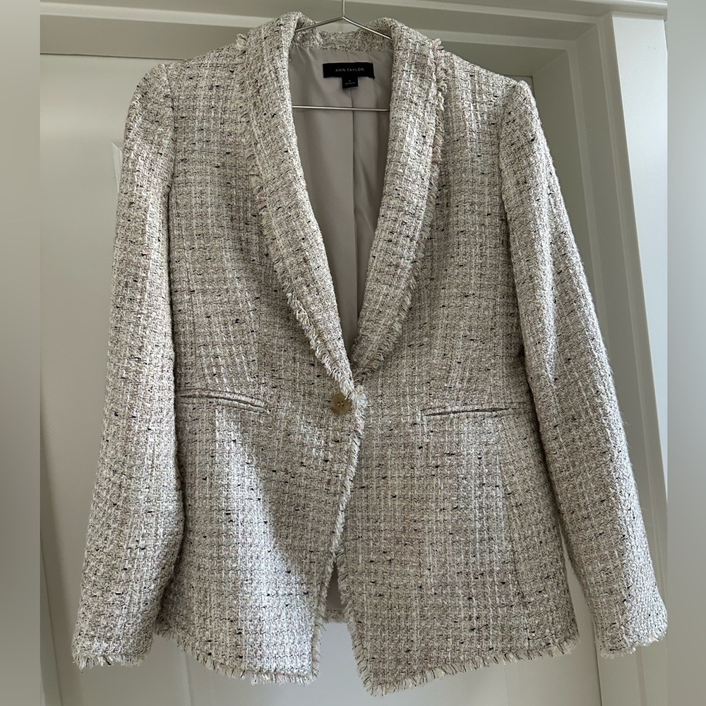 Ann Taylor Ivory Tweed Shawl Collar Blazer